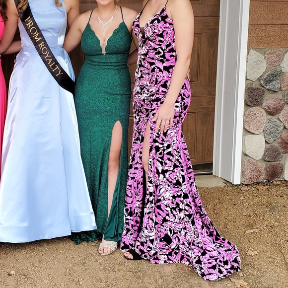 Prom dress - Picture 4 of 4